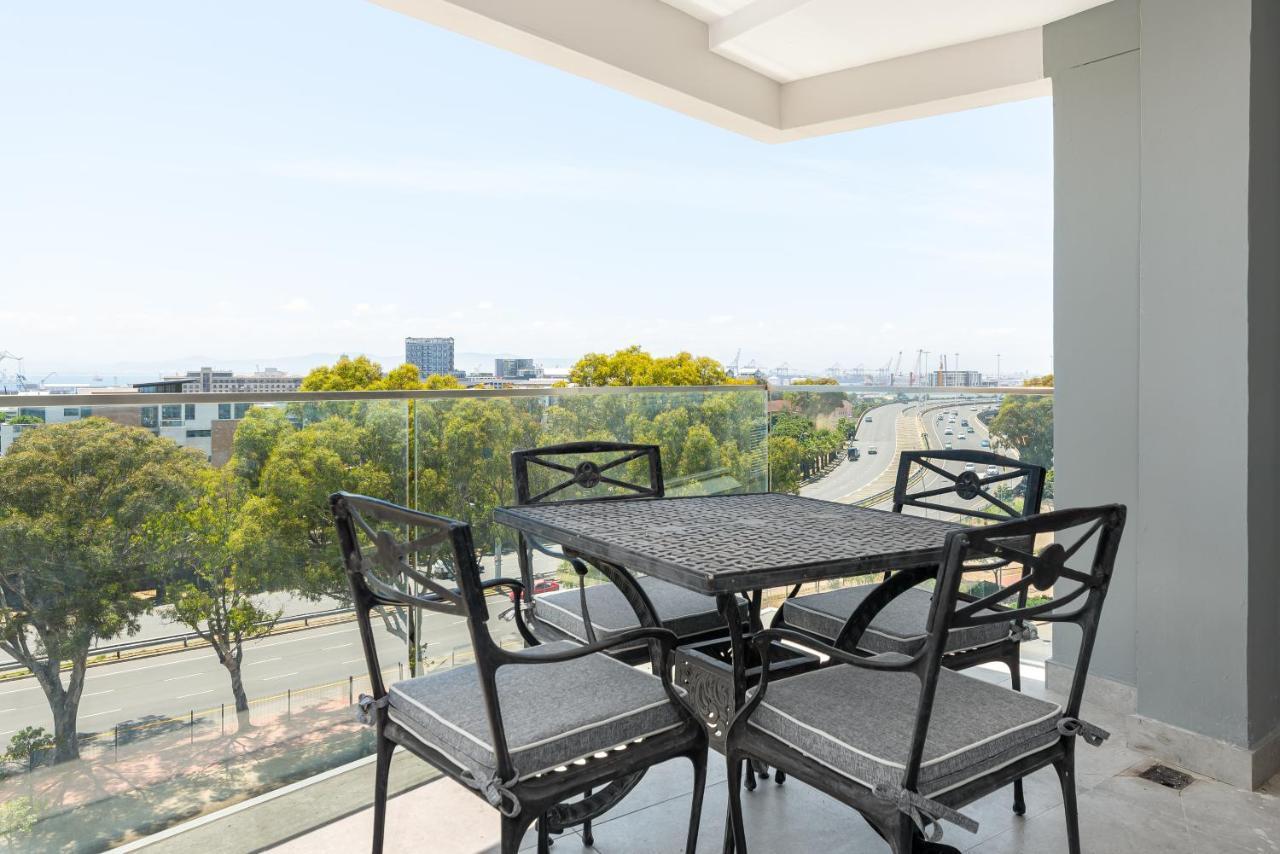 Point Break Luxury Apartments Cape Town Bagian luar foto