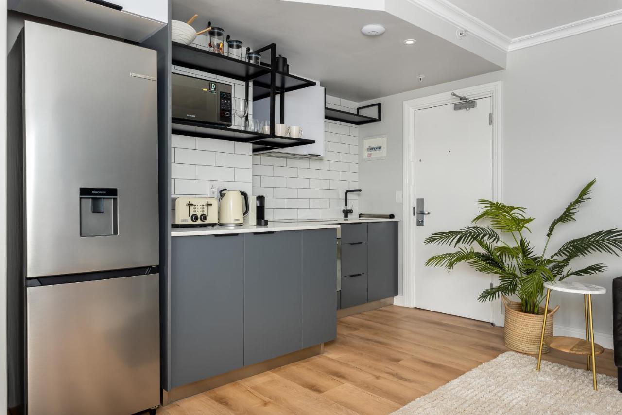 Point Break Luxury Apartments Cape Town Bagian luar foto